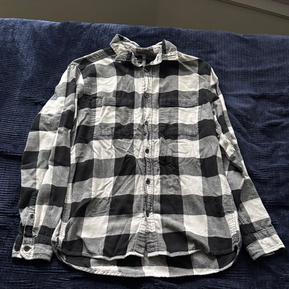 H&M Black and White Checkered Men's Shirt Regular Fit Size S